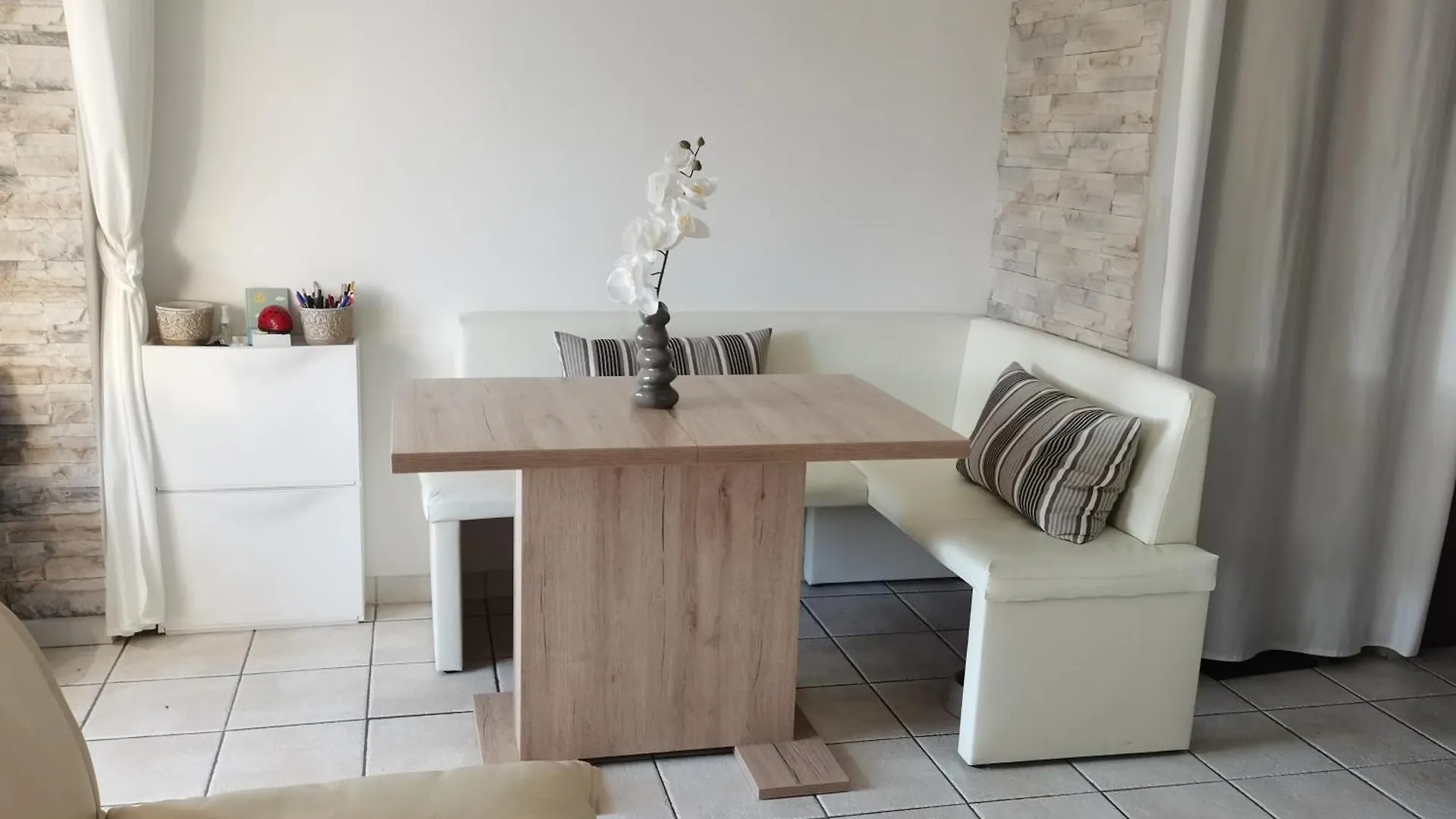 Charmant 2P Au Calme, Jardin, Piscine, Vue Panoramique Et Stationnement Villeneuve-Loubet